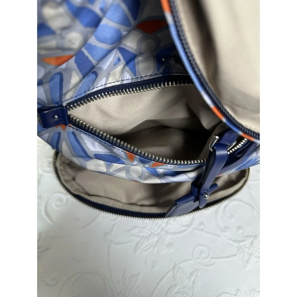 TUMI Voyageur Halle Blue & Cayenne Tile Backpack Women's Bags & Handbags Auth.